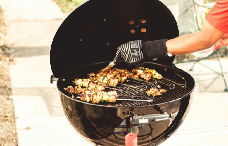 Modelos de churrasqueira: elevando o charme e sabor em sua casa | westwing.com.br